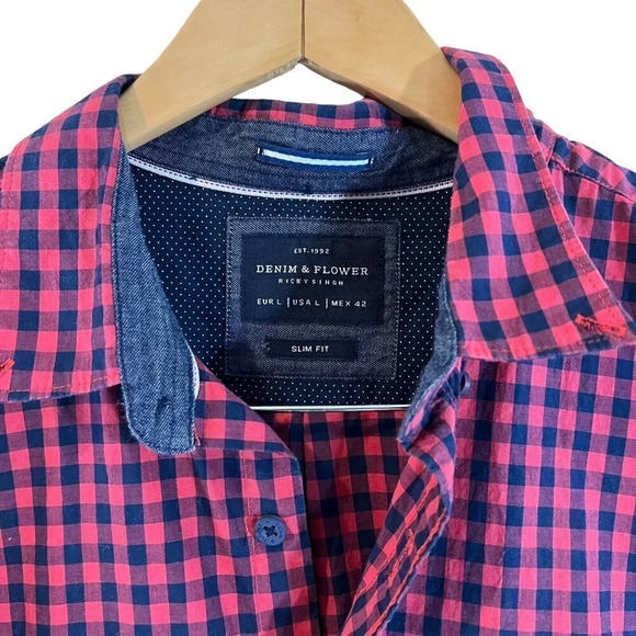 Denim & Flower Plaid Button Up Shirt Slim Fit Mens Size Large Red Navy Blue Thin - Picture 6 of 6